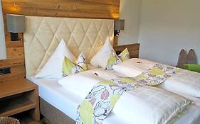 Pension Claudia Zell am See